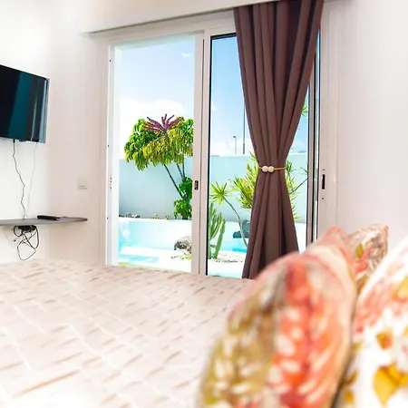 Villa Bahiazul Opale By B-rent Corralejo